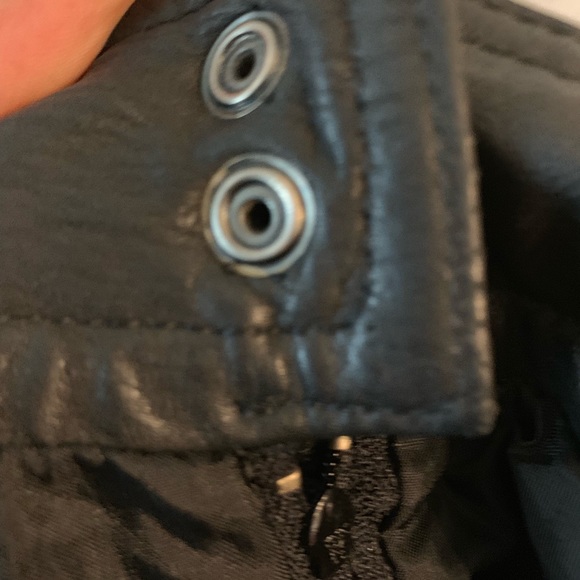 Sold❣️Vintage Leather Pencil Skirt - Picture 6 of 8